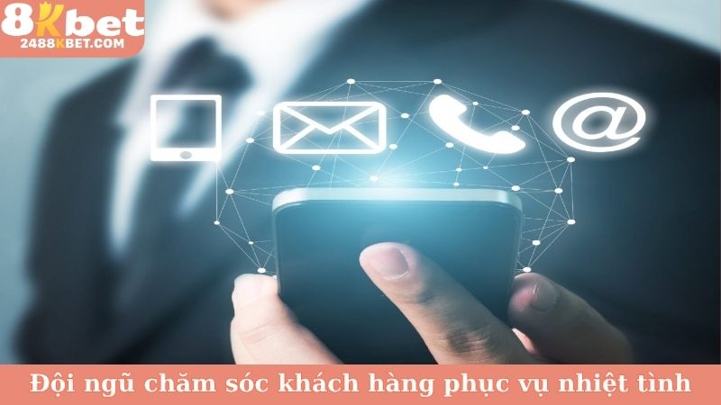 Đội ngũ chăm sóc khách hàng phục vụ nhiệt tình